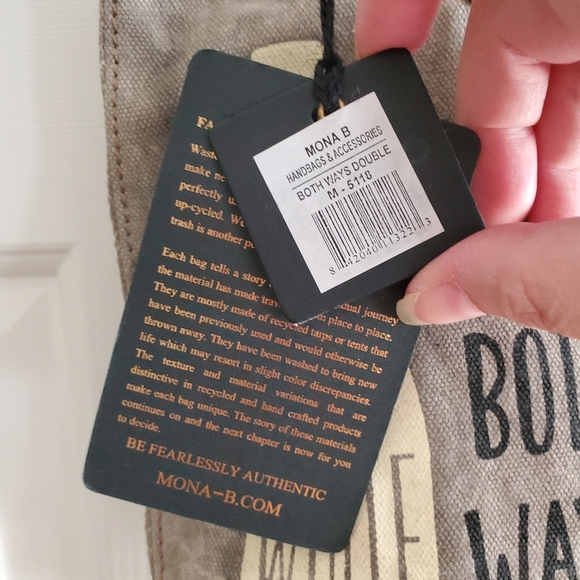 NWT Mona B Up-Cycled Canvas 2 Bottle Wine Bag Carrier Both Ways - Picture 3 of 7